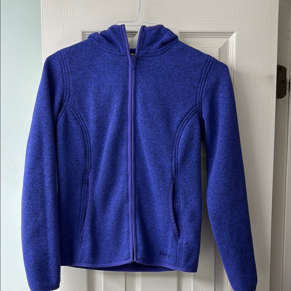 Woman’s Marmot sweater jacket